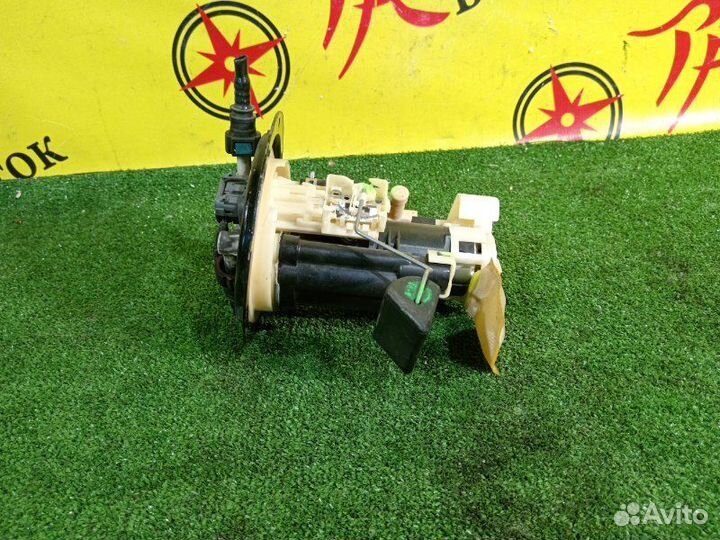 Бензонасос Mitsubishi Lancer CS2V