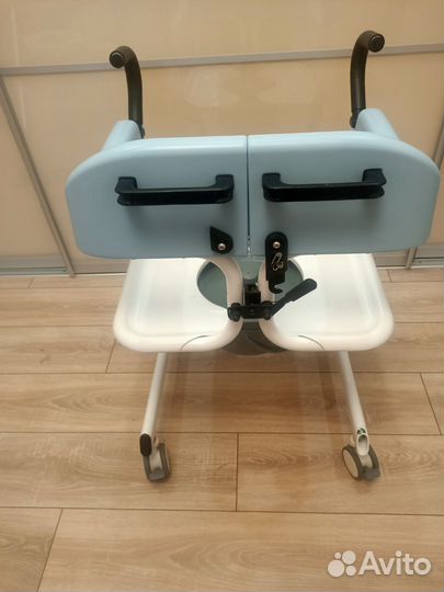 Стул для инвалидов