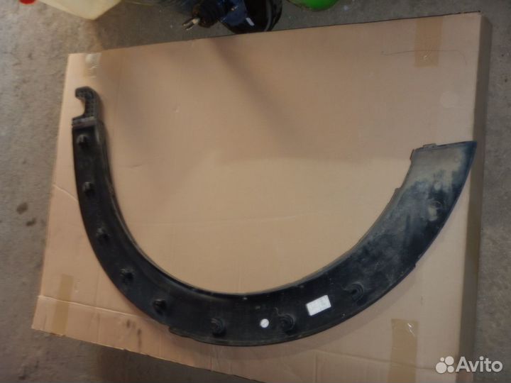 Накладка крыла правого Mini Countryman F60