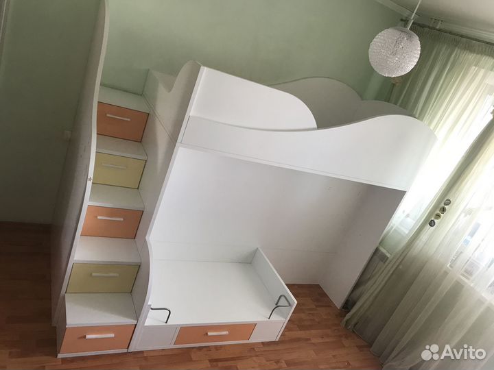 Кровать в детскую