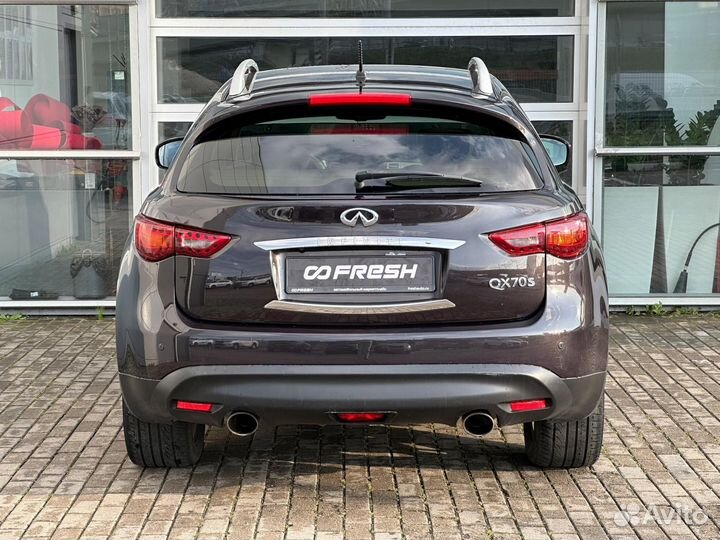 Infiniti QX70, 2014