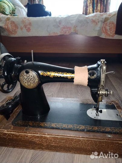 Швейная машинка пмз им. Калинина