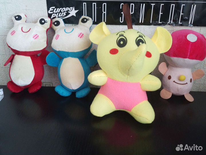 Свинка Пепе Китти и мягкие игрушки