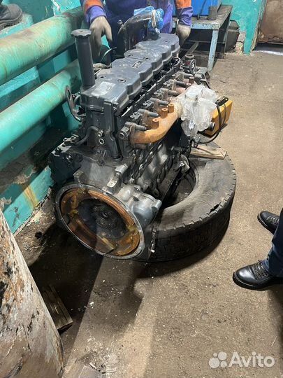 Двигатель komatsu pc220