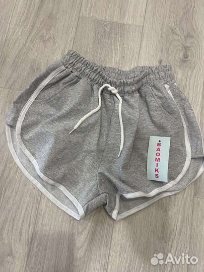Шорты женские новые 42-44