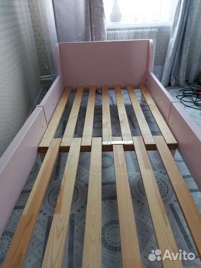Детская кровать IKEA с матрасом
