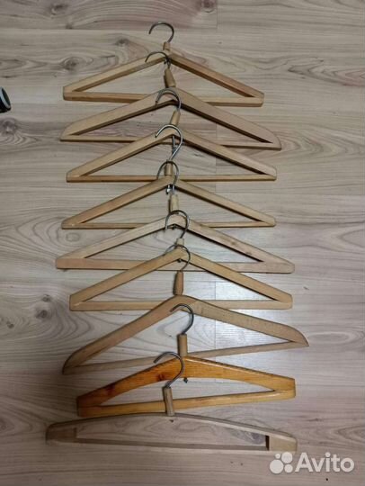 Плечики, цена за одни