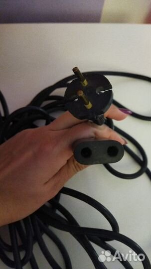 Шнур с вилкой