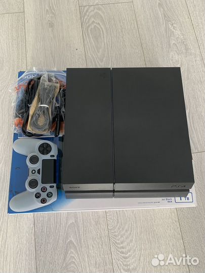 Sony playstation 4 PS4 500gb cuh-1215a