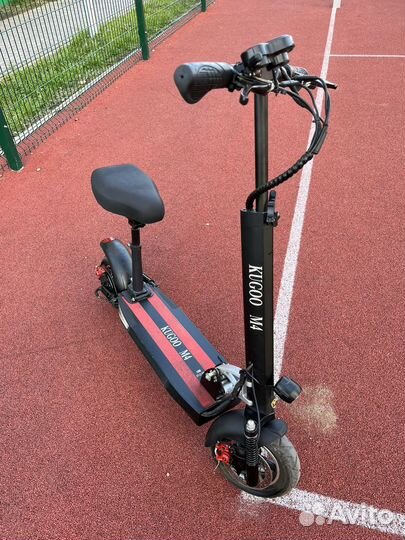 Электросамокат Kugoo m4