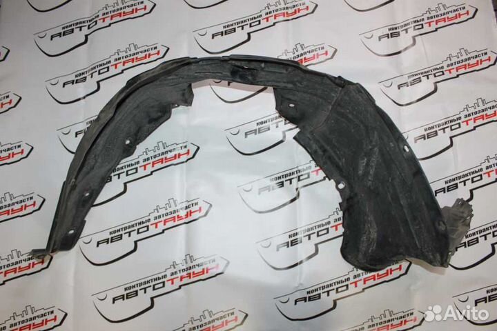 Подкрылок mazda axela mazda3 BK BK3P BK5P bkep пер