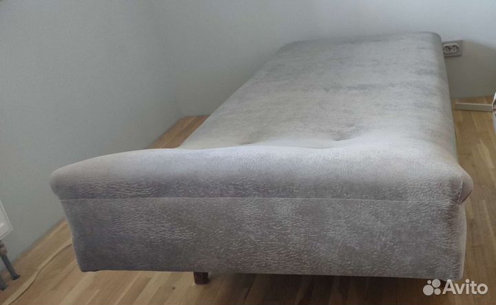 Кушетка mid century