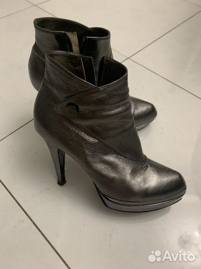 Nando Muzi ботильоны