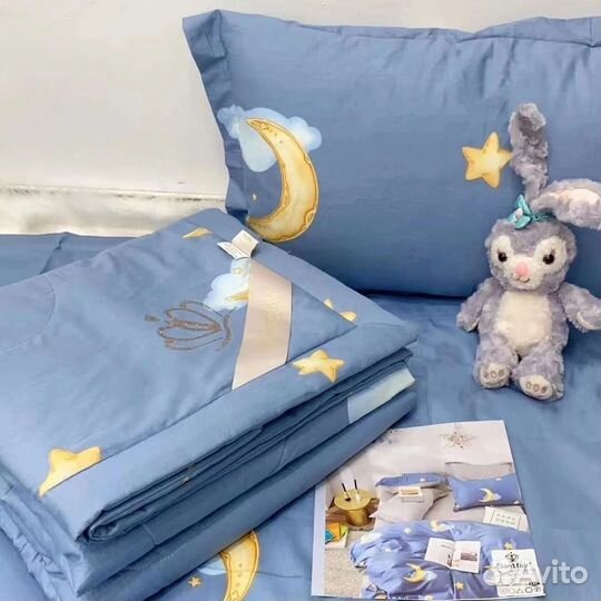 Детские комплекты постельного белья с одеялом