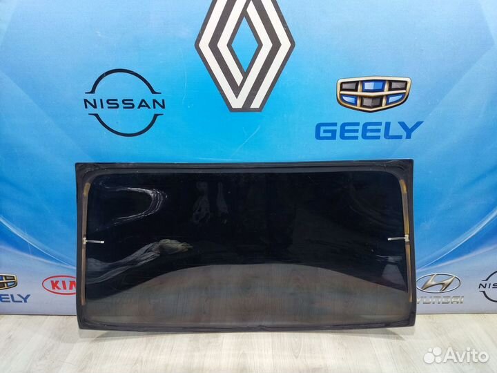 Стекло заднее ветровое Renault logan