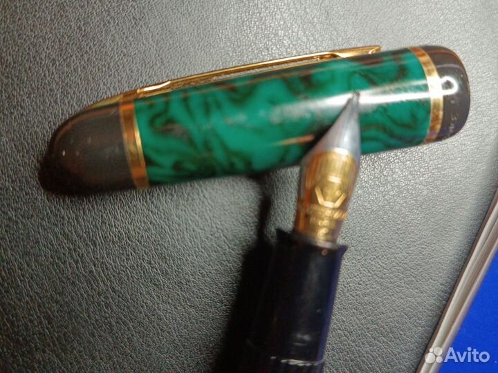 Перьевая ручка Waterman Phileas Green Marble