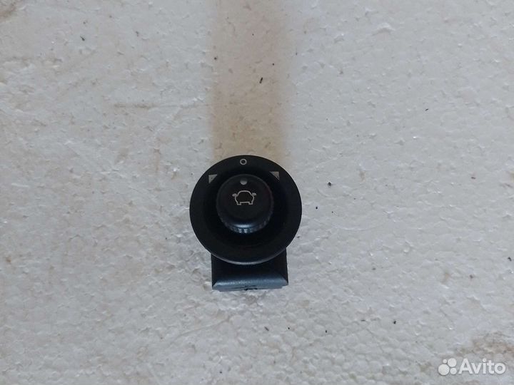 Переключатель регулировки зеркала Ford focus 1