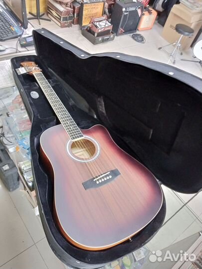 Кейс для гитары, легкий, новый