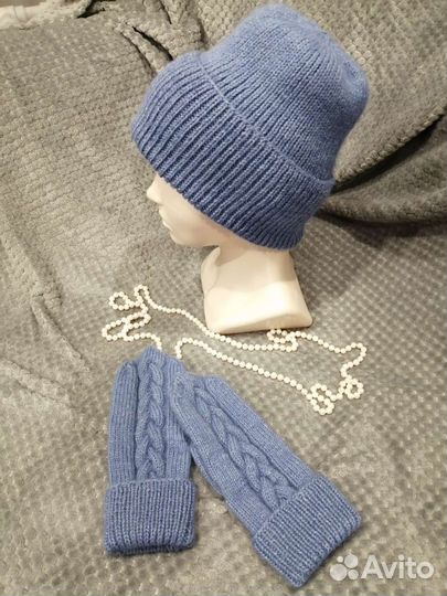 Комплект шапка и варежки