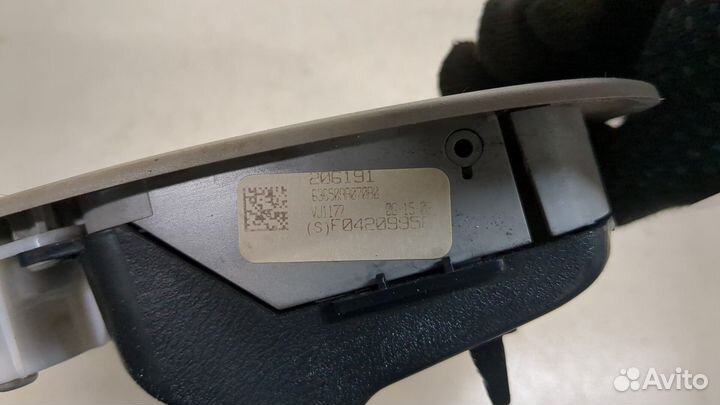 Фонарь салона Toyota Camry