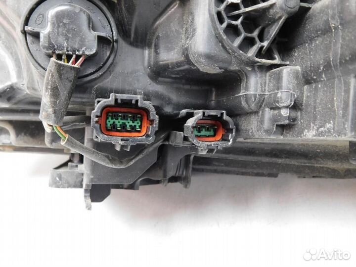 Фара правая Nissan Qashqai