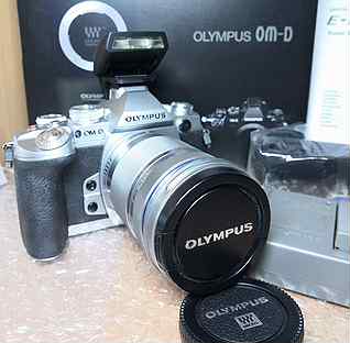 Olympus om d m1(40-150мм) +Акб+32гб+Сумка+Коробка