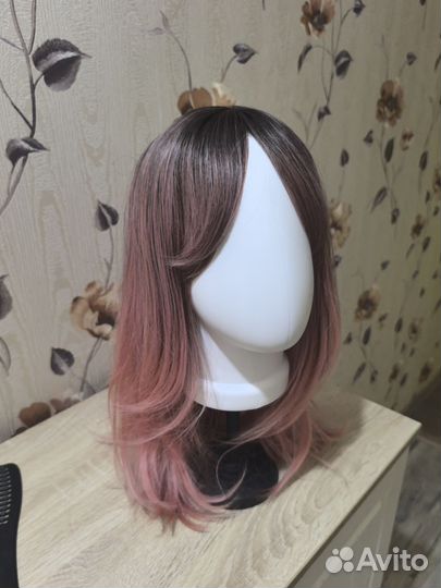 Парик из искуственных волос