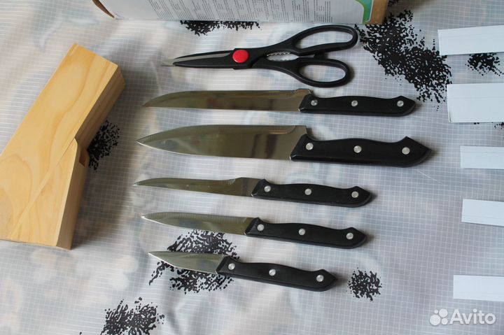 Набор кухонных ножей