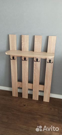 Вешалка новая в наличии