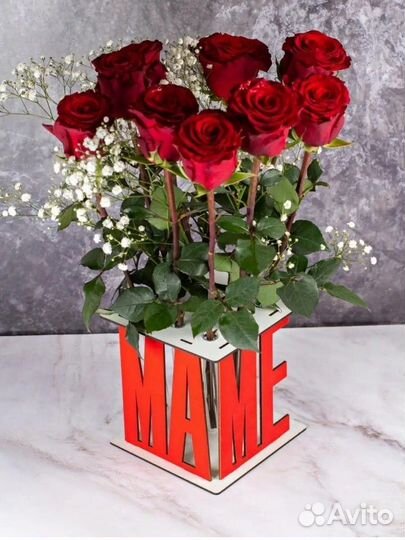 Ваза для цветов маме