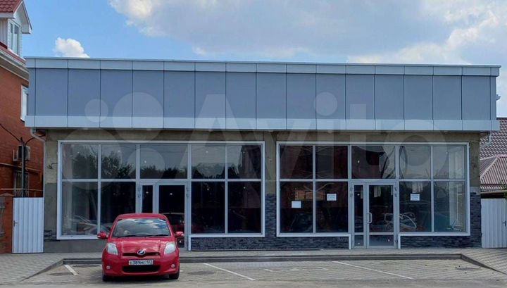 Торговая площадь, 382 м²