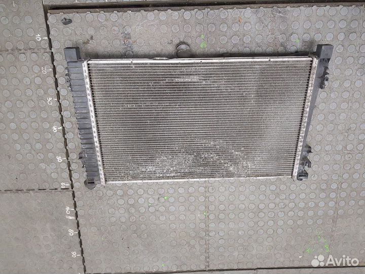 Радиатор охлаждения двигателя Mercedes C W203, 2002