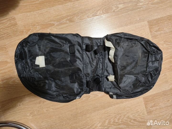 Велосумка на багажник штаны