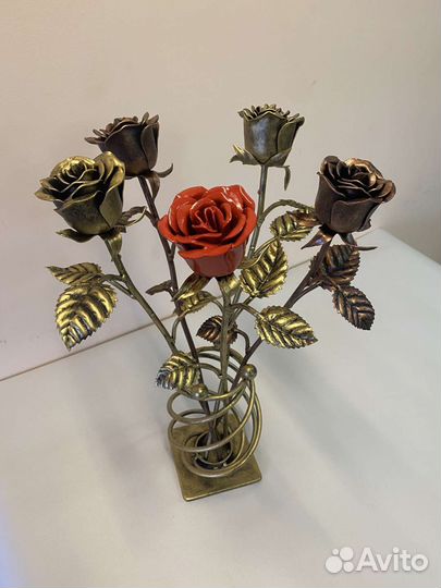 Кованая роза