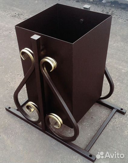 Урны уличные металлические