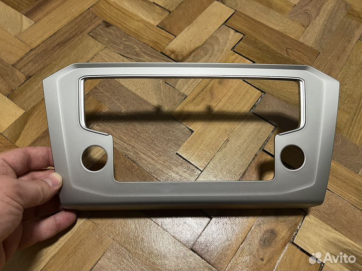 Отделка, пластик салона, центральная консоль