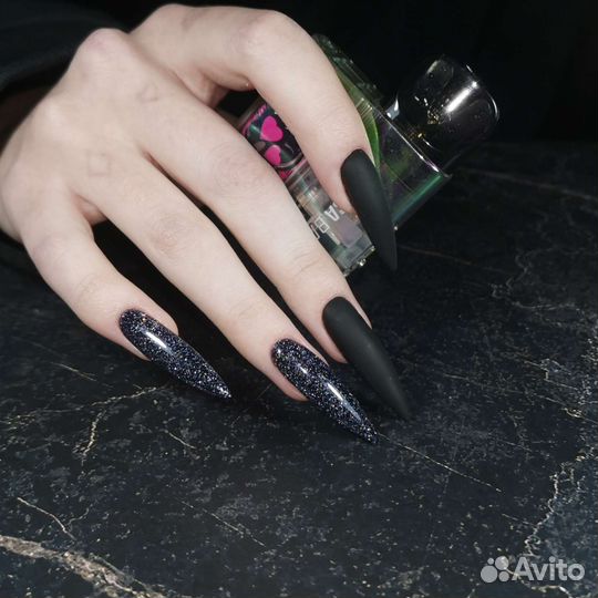 Маникюр, педикюр