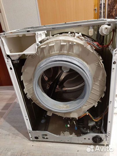 Стиральная машина Bosch на запчасти