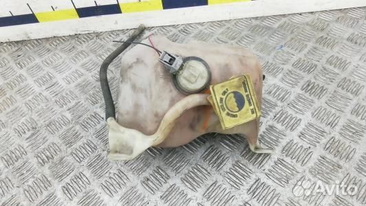 Бачок расширительный jeep grand cherokee WJ (97A14