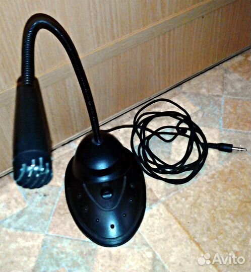 Микрофон петличный Genius MIC-01C