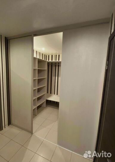 Гардеробный шкаф