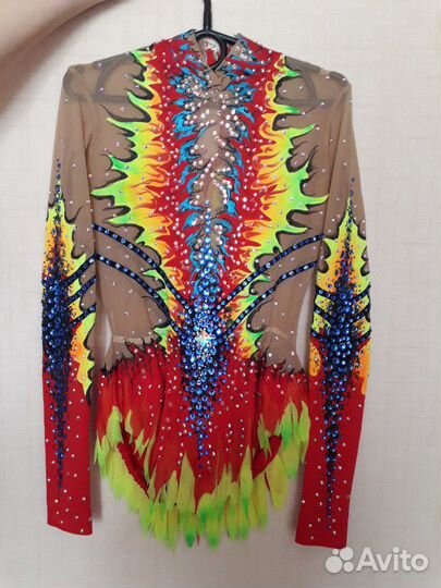 Купальник для художественной гимнастике