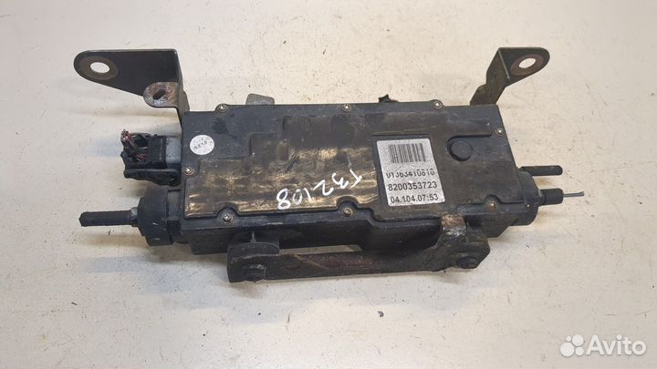 Электропривод ручного тормоза Renault Espace 4 200