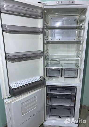 Холодильник hotpoint ariston бу