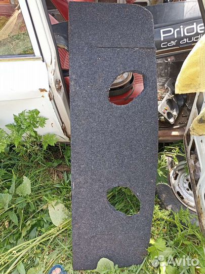 Задняя акустическая полка на ваз ниву 2121