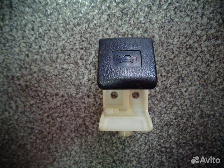 Ручка открывания капота Toyota