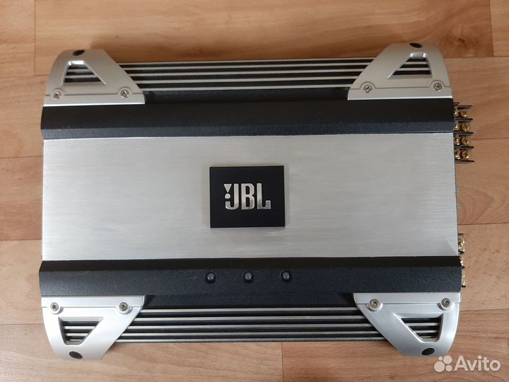 Автомобильный усилитель 4 канала JBL CS 60.4