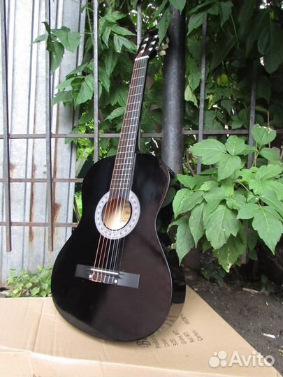 Гитара акустическая