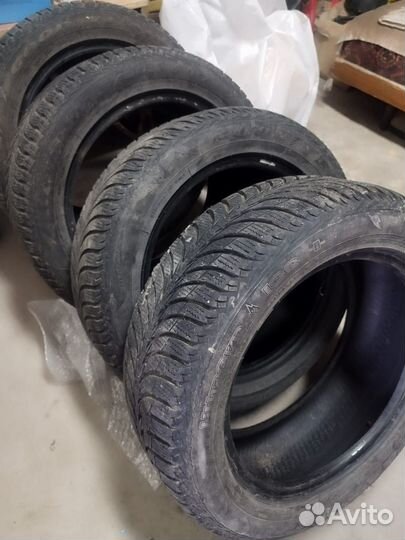 Goodyear UltraGrip 205/55 R16