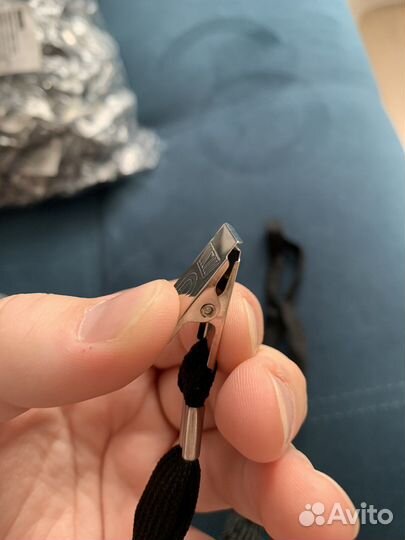 Шнурок для бейджа